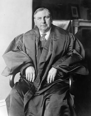 Image:Chief Justice Harlan Fiske Stone photograph circa 1927-1932.jpg