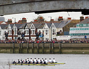 Approaching Barnes Bridge in the 2003 Boat Race: Oxford ultimately won by only one foot