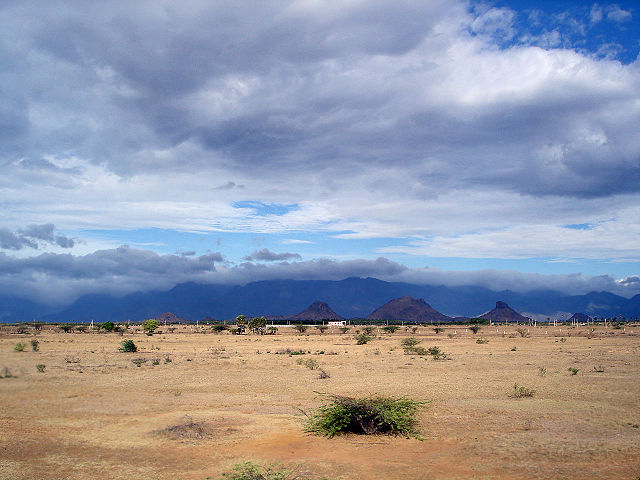 Image:Agasthiyamalai range and Tirunelveli rainshadow.jpg