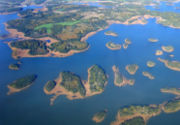 The Archipelago Sea, between the Gulf of Bothnia and the Gulf of Finland, is the largest archipelago in the world by number of islands; estimates vary between 20,000 and 50,000.