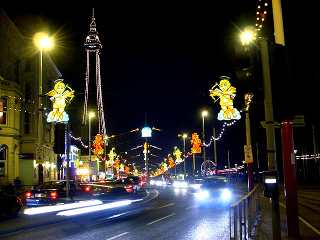 Image:Blackpool Illuminations and Tower.jpg