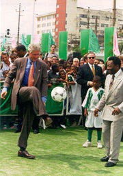 Pelé and Bill Clinton in 1997