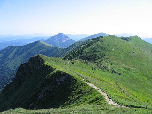 Image:Krivanska mala fatra hreben.jpg