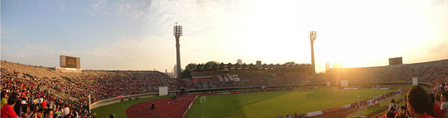Image:Stadium-Closing-Ceremony-Panorama.jpg