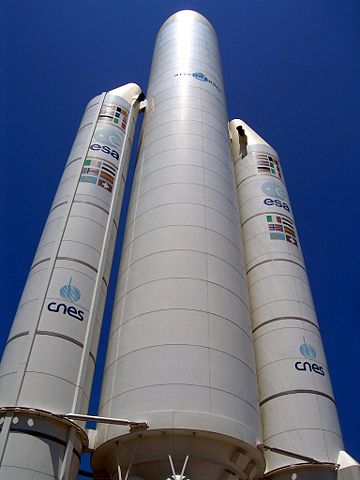 Image:Ariane 5 (maquette).jpg