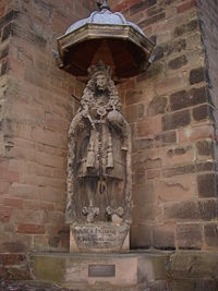 A monument to Charles II who contributed to the restoration of the Lichfield Cathedral following the English Civil War today stands outside its south doors.
