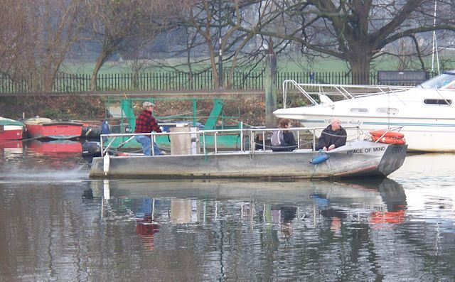 Image:Hammerton's Ferry casting off.jpg