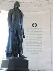 Rudolph Evans's statue of Jefferson with excerpts from the Declaration of Independence to the right.