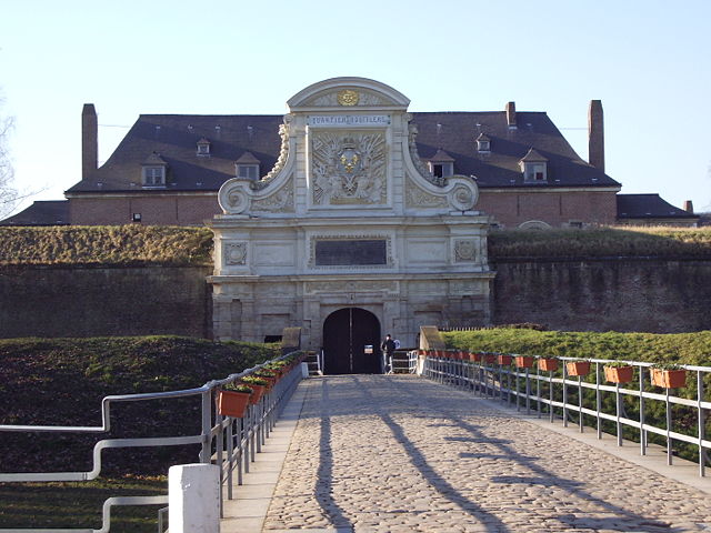 Image:Citadelle de Vauban, Lille.JPG