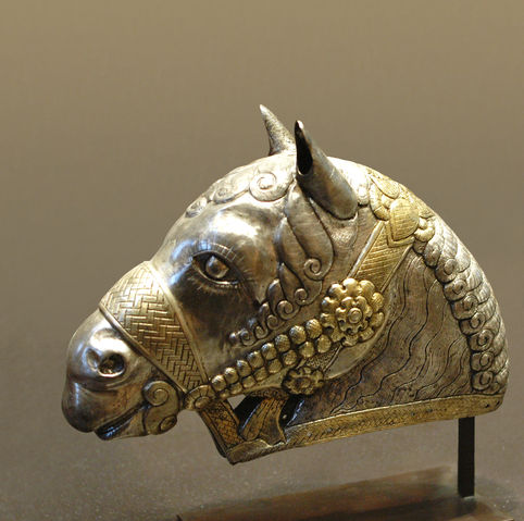 Image:Head horse Kerman Louvre MAO132.jpg