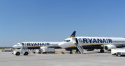 Ryanair Boeing 737-800s at Frankfurt-Hahn