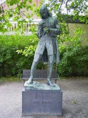 Statue of Linné outside the city library in Lund