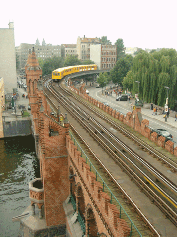 Image:Ubahn oberbaum.gif