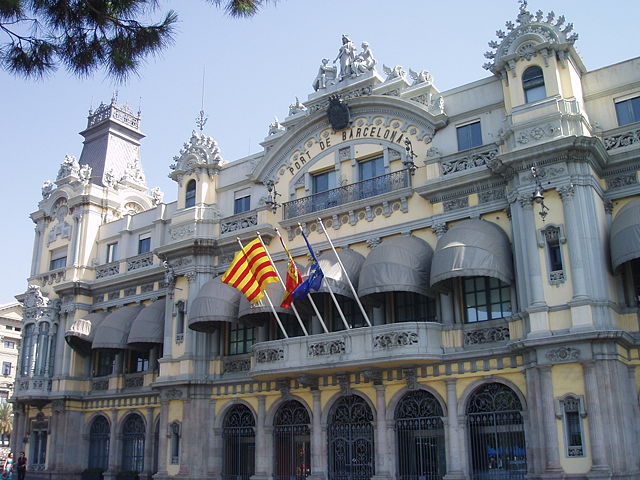 Image:Port of Barcelona building.jpg