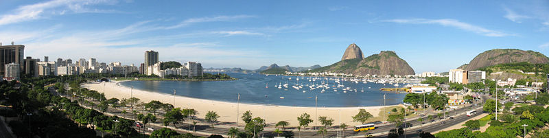 Panoramic view of Praia de Botafogo (Botafogo Beach) with Pão de Açúcar and Morro da Urca in the background.