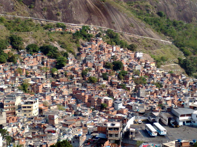 Image:Rocinha Favela.jpg