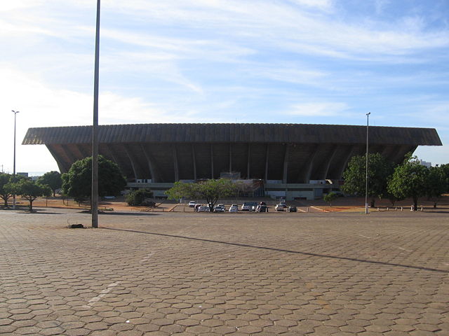 Image:Estadio Mane Garrincha 02.jpg
