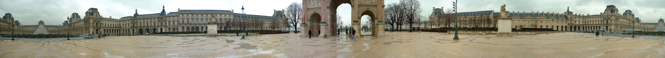 Panoramic view of the Louvre in 2006