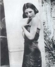 Eva Duarte in 1935 at age 16.