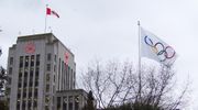 Vancouver City Hall with the 2010 Winter Olympics Flag