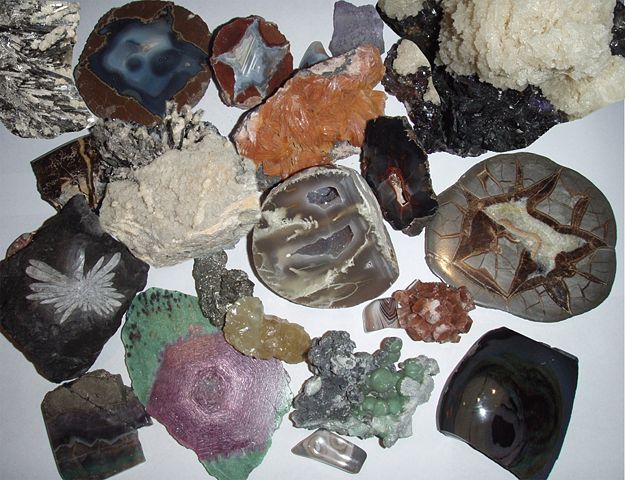 Image:Different minerals.jpg