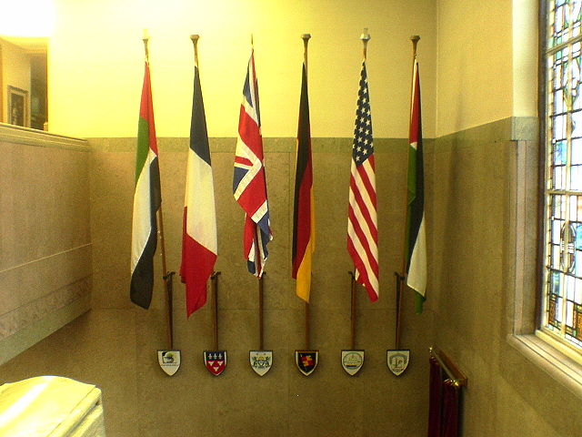 Image:Dundee twin flags.JPG