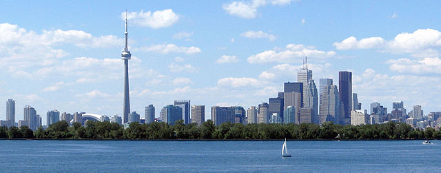 Image:Toronto skyline tommythompsonpark cropped.jpg