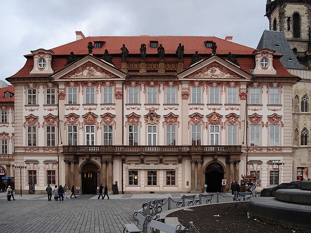 Image:Prague Palace Kinsky PC.jpg