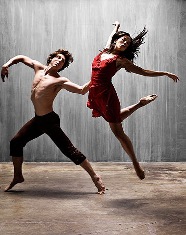 Image:Two dancers.jpg