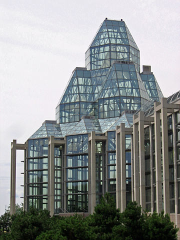 Image:National Gallery of Canada glass tower 2005.jpg