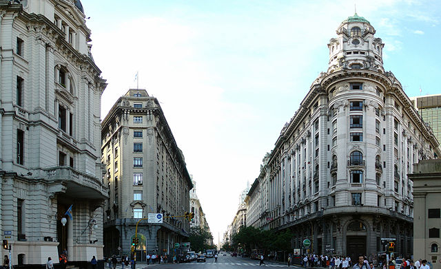 Image:Buenos Aires Décembre 2007 - Avenida 5 de Mayo.jpg