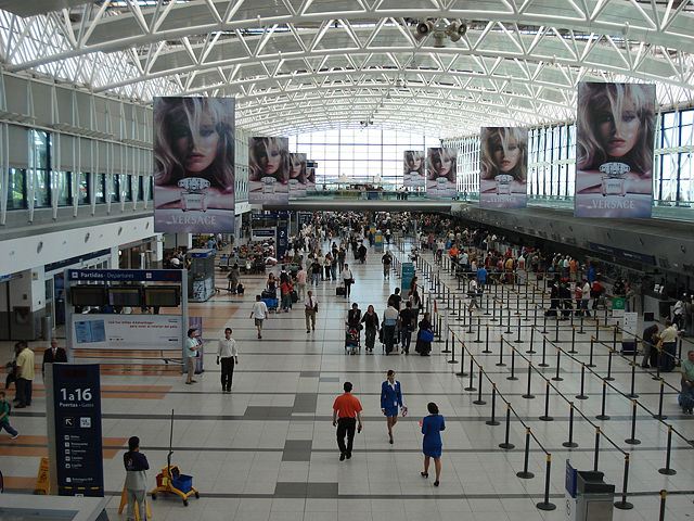 Image:Aeropuerto Internacional de Ezeiza - Terminal A - 20070120.jpg