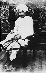 Gandhi in 1918, at the time of the Kheda and Champaran satyagrahas.