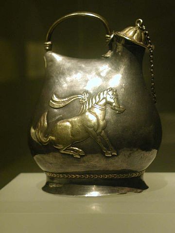 Image:Gilt silver jar with pattern of dancing horses.jpg