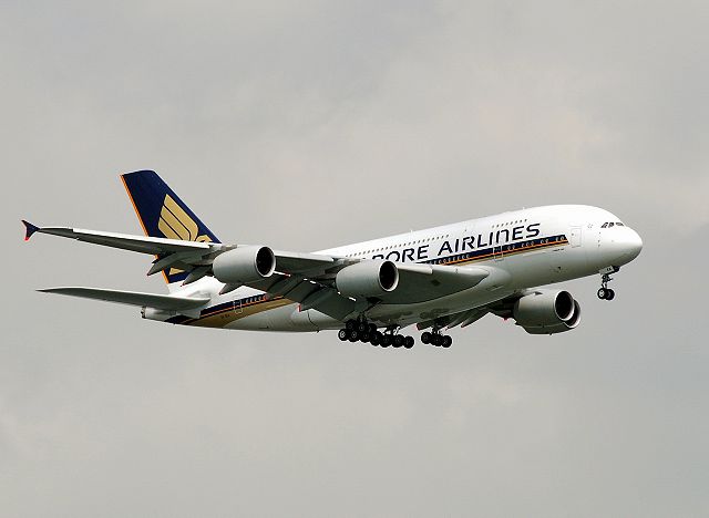 Image:SIA Airbus A380, 9V-SKA, SIN 3 resized.jpg