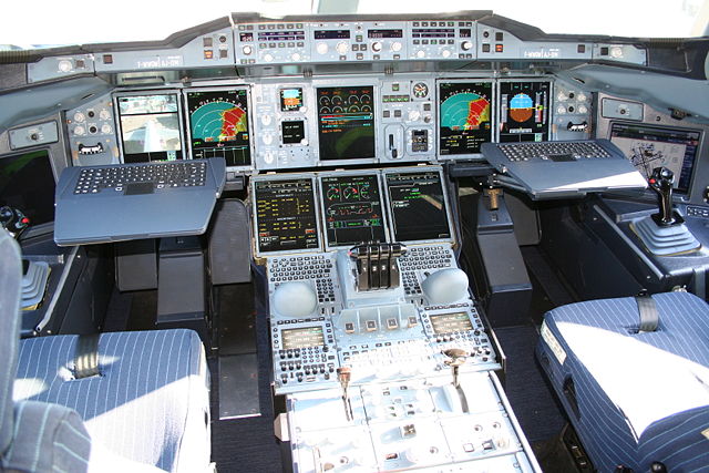 Image:Airbus A380 cockpit.jpg