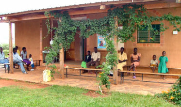 Waiting in line for the SOS Medical Centre, Gulu