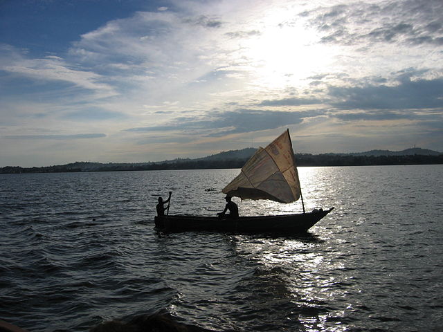 Image:Victoria lake.JPG