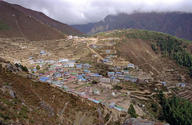 Image:NamcheBazar1.jpg