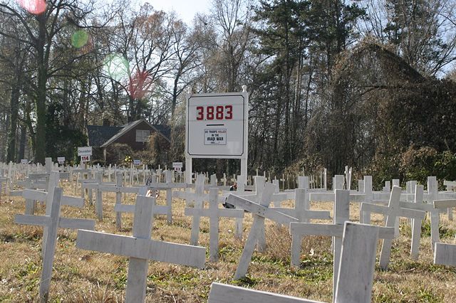 Image:Us troop iraq casualty memorial.jpg