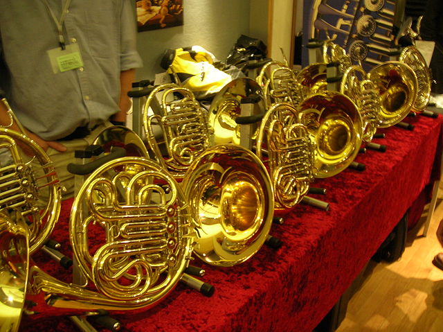 Image:Paxman-horns.jpg