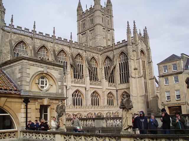 Image:Bath Abbey From Roman Baths Gallery.JPG