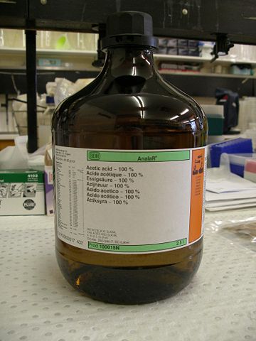 Image:Acetic acid winchester.JPG