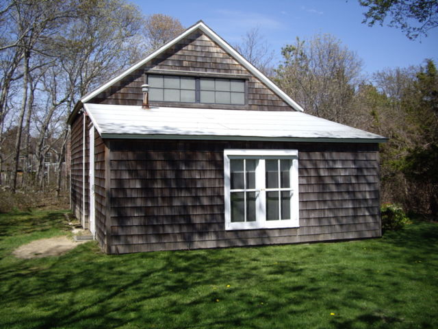 Image:Pollock-barn.jpg