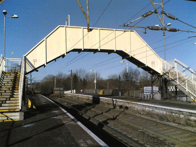 Image:Jordanhill station pedestrian bridge.jpg