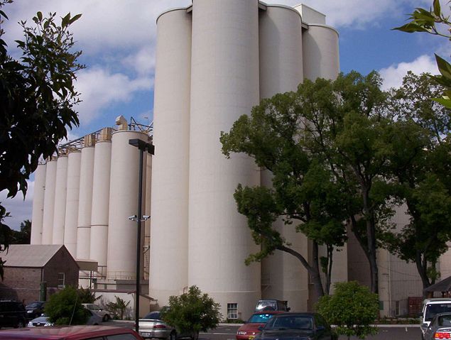 Image:Flour Mill, Summer Hill, NSW, Australia.jpg