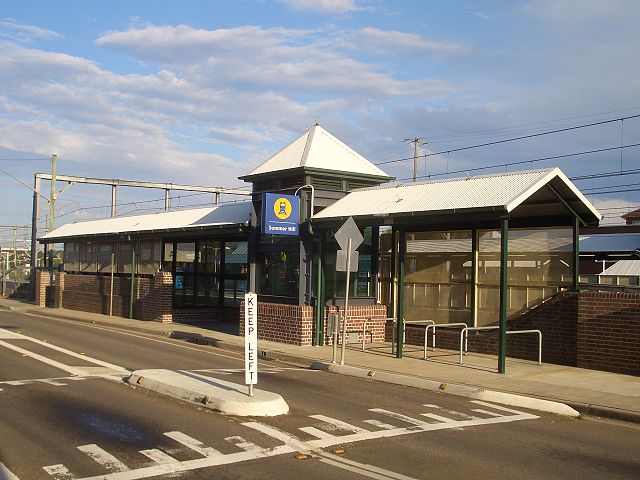 Image:Summer Hill Railway Station.JPG