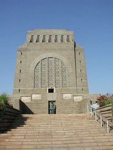 Image:Voortrekker Monument.jpg