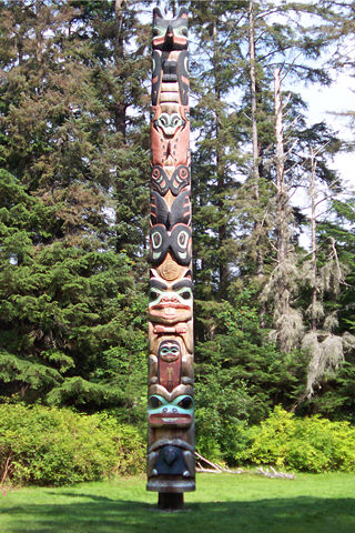 Image:Tlingit K'alyaan Totem Pole August 2005.jpg