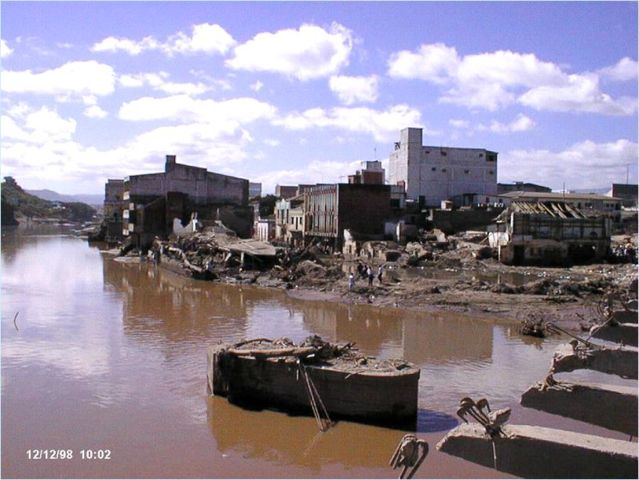 Image:Mitch-Tegucigalpa Damage.JPG